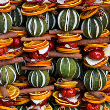 Load image into Gallery viewer, Festive Spice Tin Candle