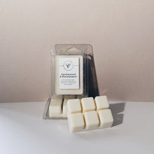 Load image into Gallery viewer, Sandalwood &amp; Blackpepper Wax Melt
